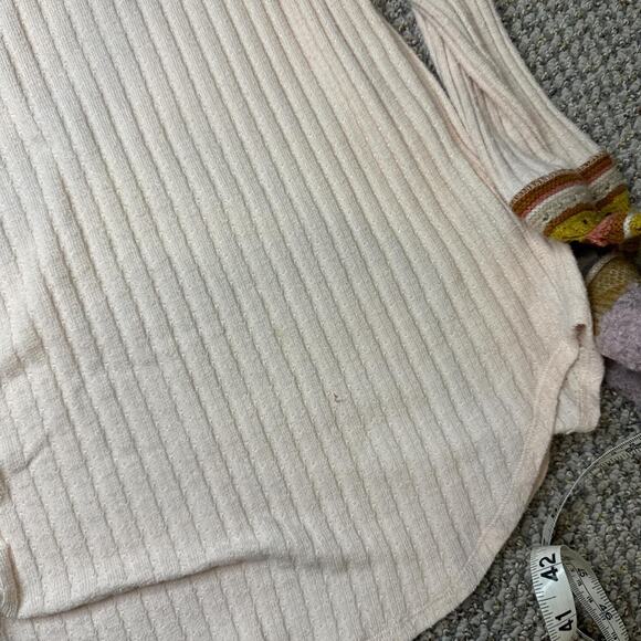Stunning baby pink Free People long sleeve ribbed henley thermal sweater top - Picture 7 of 7